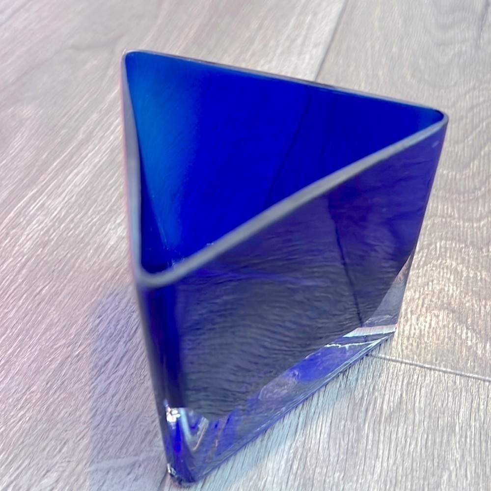 Gorgeous Designs China Cobalt Blue Vase 3.5" Tall‎